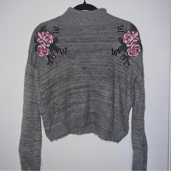 Grey Sweater w/Floral Embroidery (Medium) - Picture 1 of 6